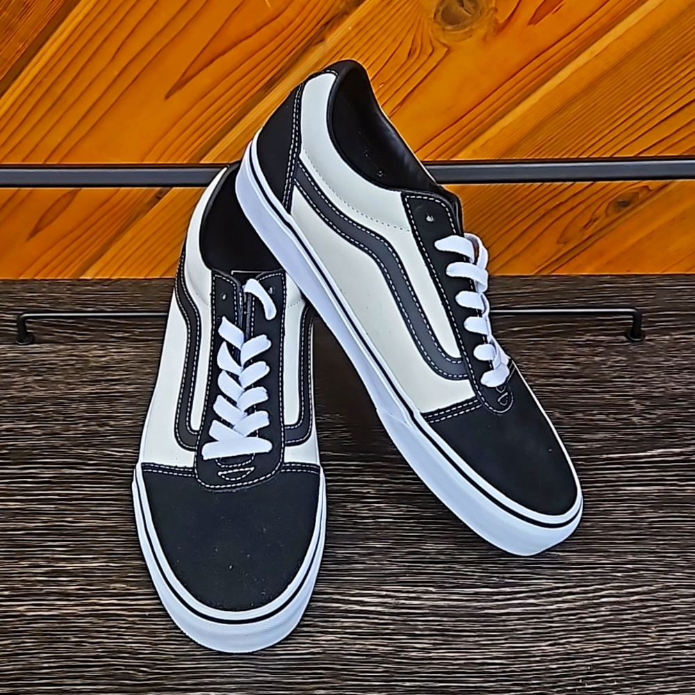 NEW VANS Mens Retro S/C Marshmallow/ Black - Multi Sizes